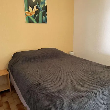 T2 Avec Ascenseur, Parking Proche - Fr-1-702-21 * Agde